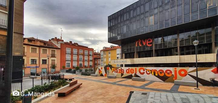 Hoy Jueves solo os diremos…