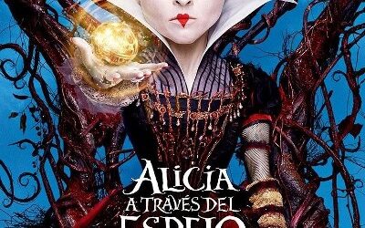 ¿ QUE HIZO ALICIA AL ATRAVESAR EL ESPEJO?